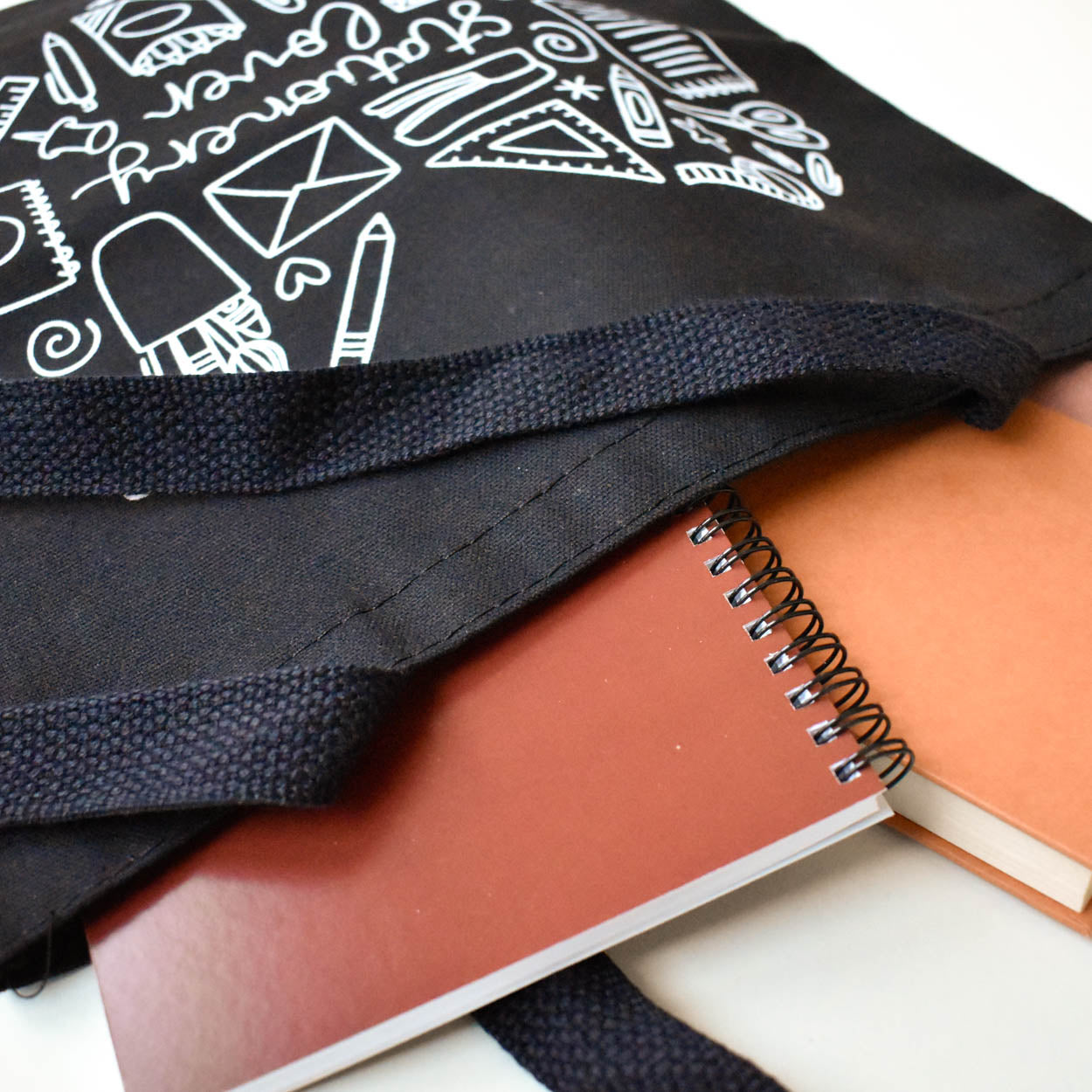Stationery Lover Tote (Black)