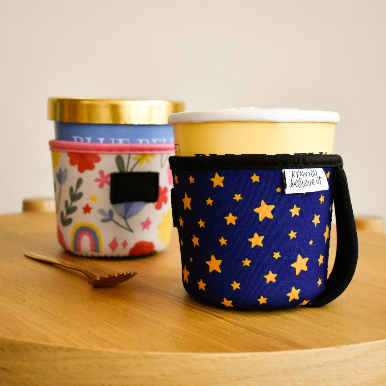 Starry Ice Cream Sleeve