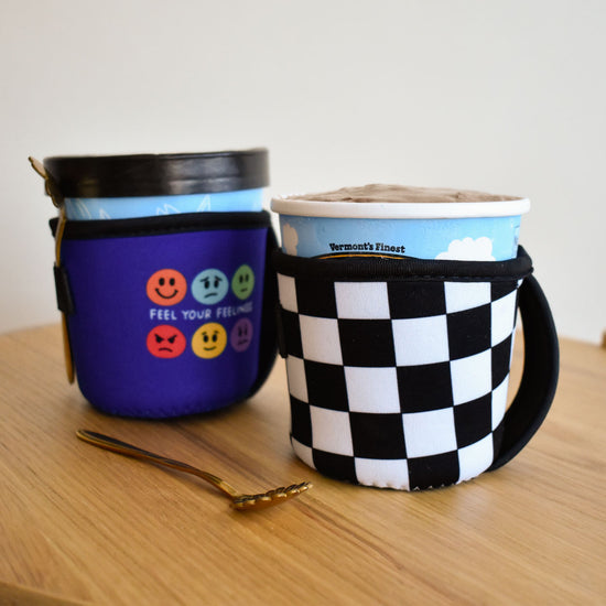 Black Checkered Ice Cream Sleeve
