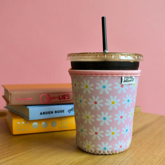 Stacked Daisy Drink Sleeve